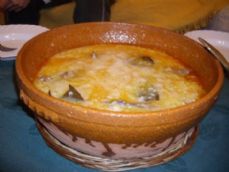 CASSEROLE HAUTE ET DE LA SOUPE DE BOUE